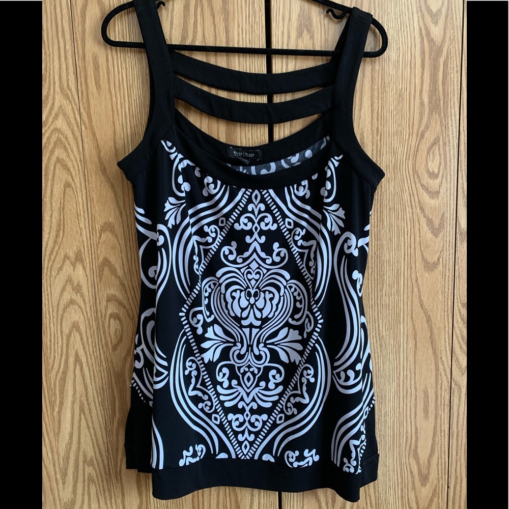 White House Black Market, blouse, black & white XL, EUC
